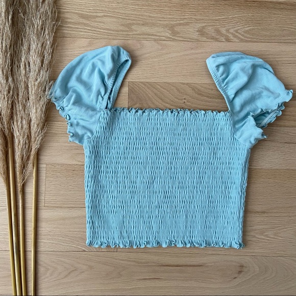 Aritzia Tops - Wilfred Smocked Blue Off Shoulder Top | Size Medium
